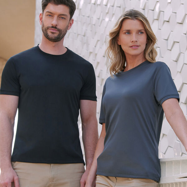 Henbury HiCool® Performance T-Shirt Thumbnail