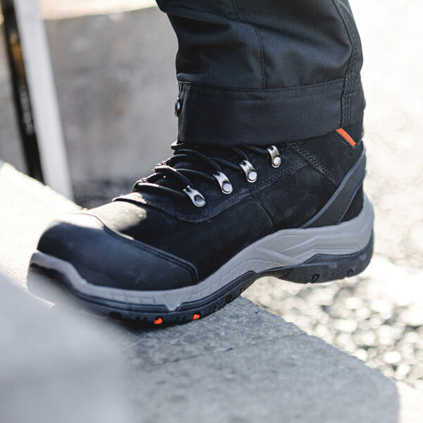 Switchback 3 safety boots Thumbnail