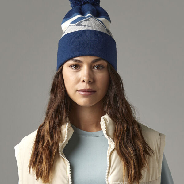 Mountain peaks pom pom beanie Thumbnail