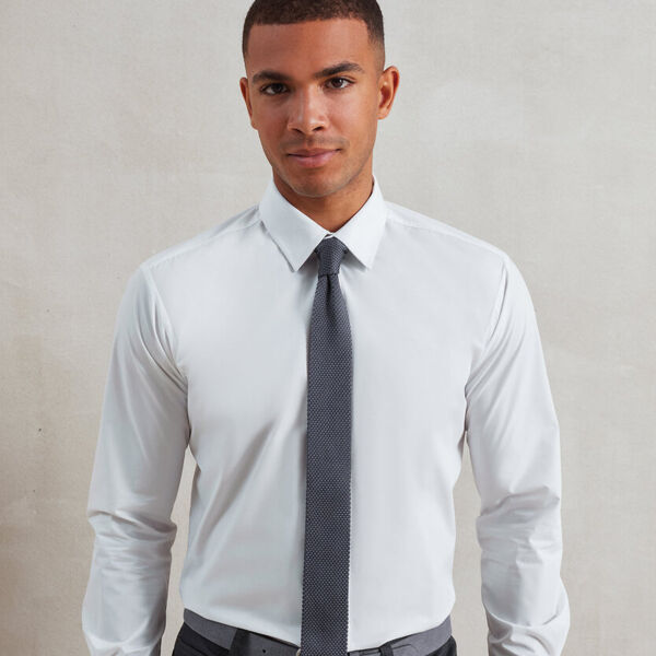 Slim knitted tie Thumbnail