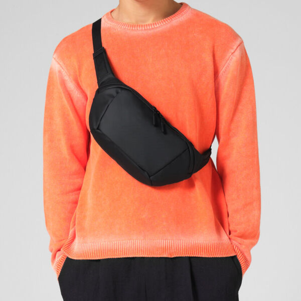Everyday carry 5 litre cross-body Thumbnail
